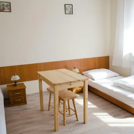 Willa Pod Dębami Wadowice Zewnętrze zdjęcie
